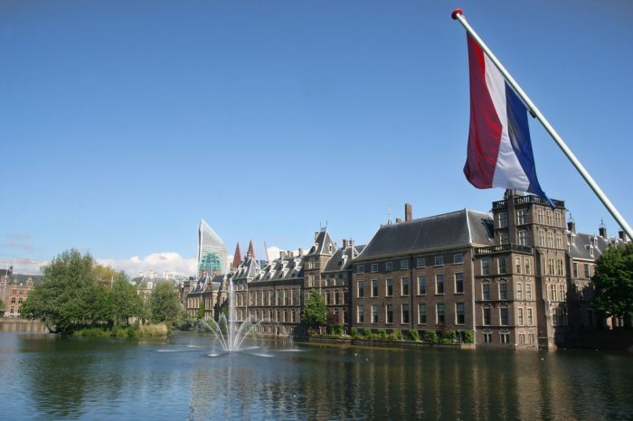 Holanda: Becas Para Licenciatura en Varios Temas Universidad de La Haya