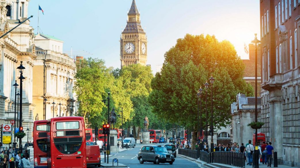 Reino Unido: Becas Para Investigación en Varios Temas Queen Mary University