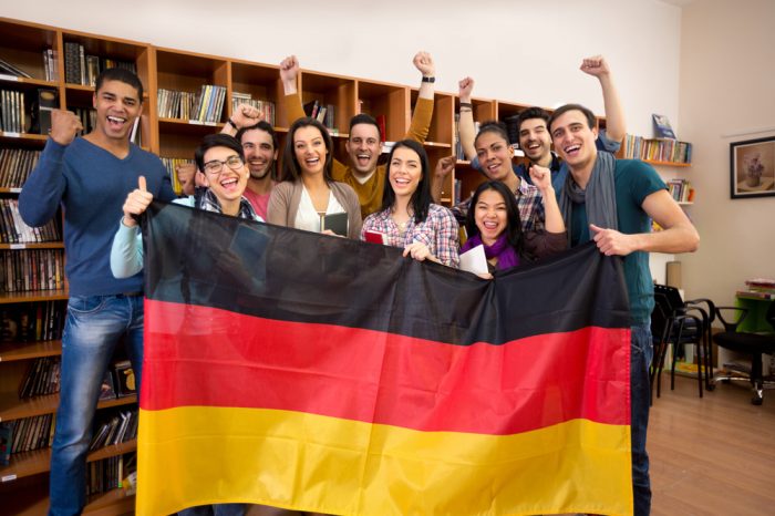 Alemania: Becas Para licenciatura y Maestría en Diversos Temas Cologne Business School